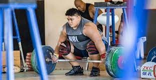 Samoan weightlifter Iuniarra Sipaia through to Olympics