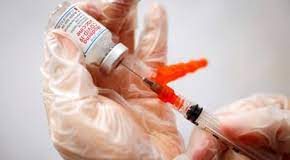 WHO condemns rush by wealthy nations to give Covid vaccine booster
