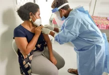 Vaccine apathy threatening to plunge Papua New Guinea into international isolation