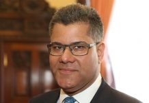 UK rejects campaigners’ call to postpone COP26 climate talks again