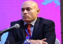 Disappearing islands force Tuvalu to demand compensation from world polluters