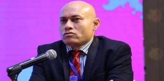Disappearing islands force Tuvalu to demand compensation from world polluters