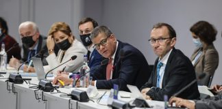 Time running out as negotiators scramble to finalise the UK COP26 Agreement