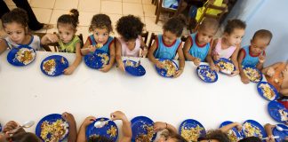 FAO and WFP join forces to boost children’s right to food in schools
