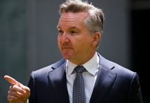 Australian Labor promises to bid to host global climate change summit if elected