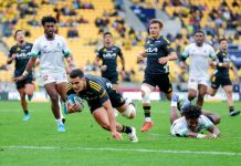 Hurricanes beat Fijian Drua 67-5 in 11-try victory