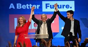 Australian election 2022: Anthony Albanese ‘humbled’ to be next PM as voters abandon Coalition