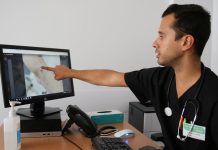 Monkeypox vaccine: WHO urges countries to share data on effectiveness