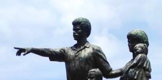Dissolving Vanuatu Parliament irresponsible: Regenvanu