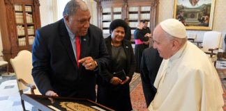 Pope Francis welcomes Fijian President Katonivere