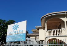 Fiji kingmaker party divided on coalition choices