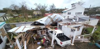 Cyclone crises: Fijians ‘lucky’, Vanuatu counts losses as aid pours in