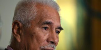 Former president of Kiribati backs legal case against Australia over inaction on climate crisis