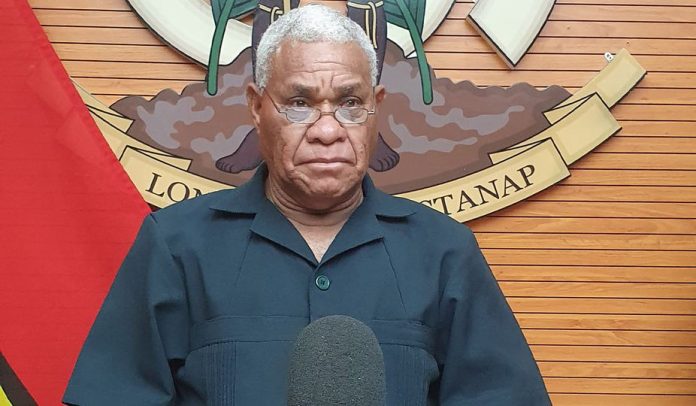 Loughman withdrew his motion of no confidence against PM Kalsakau