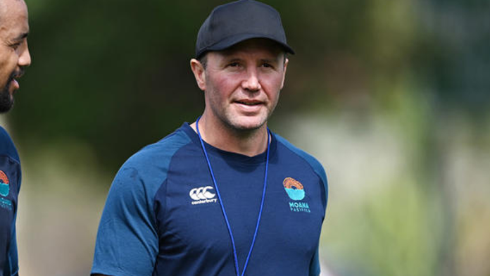 Aaron Mauger resigns as Moana Pasifika coach, but will stay on for remainder of season