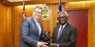 Australian Minister holds meaningful discussions with Solomon Islands