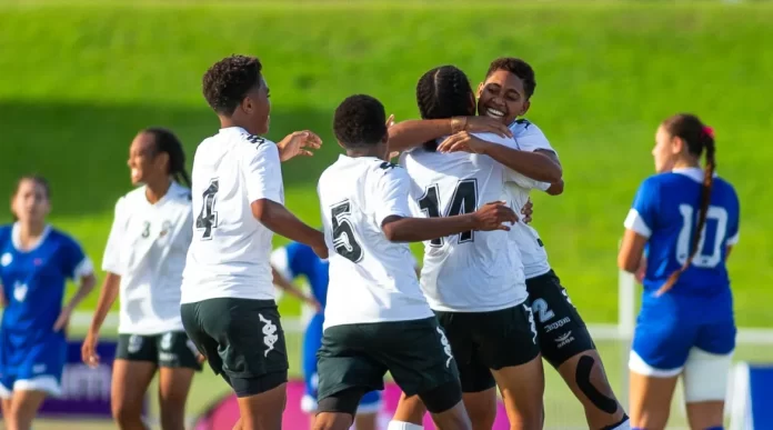 Fiji and New Zealand overcome Semi-final opponents to set-up final clash
