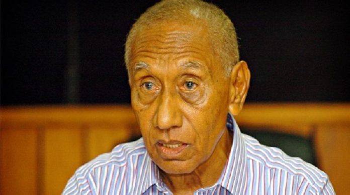 PNG living on borrowed money, says Sir Julius Chan