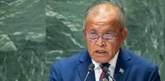 Marshall Islands President calls on the world to declare war on climate change