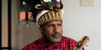 Benny Wenda stands down as head of Papua liberation group