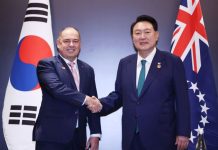 Yoon, Cook Islands PM discuss maritime cooperation