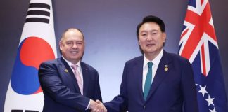 Yoon, Cook Islands PM discuss maritime cooperation