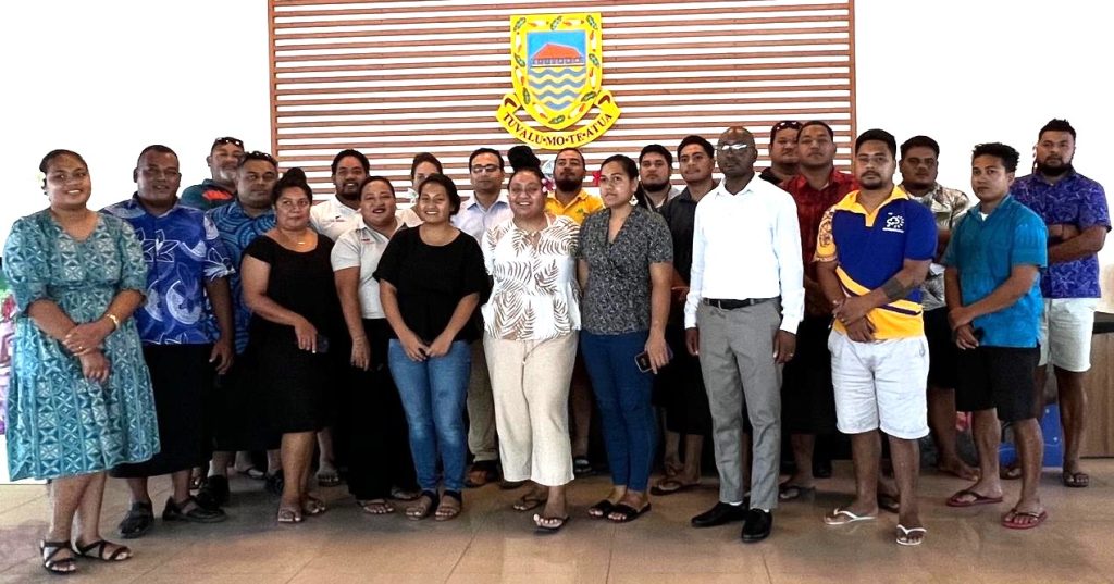 Tuvalu Prepares For Cop29 With Commonwealth Training On Climate Finance 