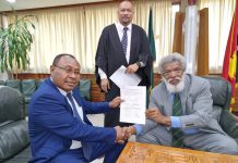 PNG Opposition files vote of no confidence case in court