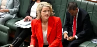 Australia to strike new funding deal with PNG to manage transferred asylum seekers