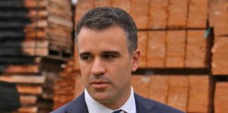 Adelaide launches bid to host Cop31 climate conference in 2026