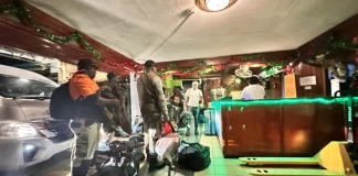 Stranded workers desperate to get home to their families in quake-stricken Vanuatu