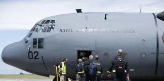 Rescue efforts continue in Vanuatu, international assistance begins to arrive