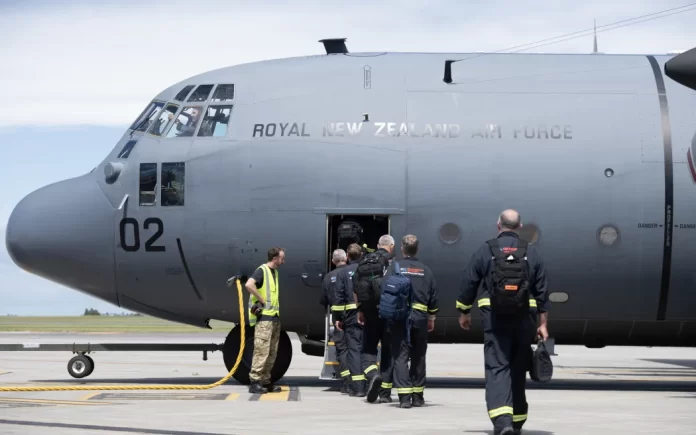 Rescue efforts continue in Vanuatu, international assistance begins to arrive