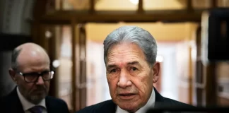 NZ Foreign Minister Peters visit to New Caledonia concludes