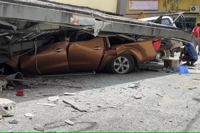 Cyclone threat looms as Vanuatu struggles with earthquake aftermath