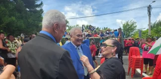 Te Pāti Māori co-leader joins protest against ‘aggressive’ Cook Islands PM