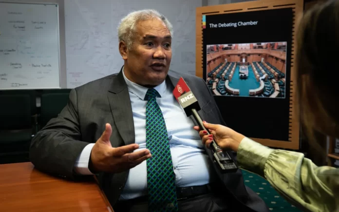 Cook Islands must chart its own course, while honouring ties with NZ says Foreign Minister Elikana