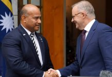 Nauru president backs Australian plan to resettle three members of NZYQ cohort