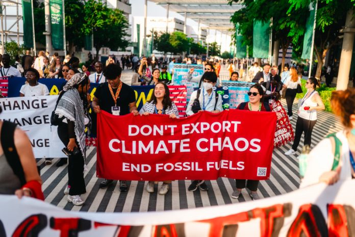 Indigenous groups from the Pacific, Brazil and Canada hand demands to COP30 Presidency to end fossil fuels and lead a just energy transitio
