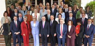 Australian cabinet sworn in