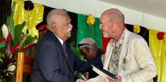 Waitt Institute founder honoured in Vanuatu as coral reef study released