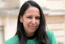 Manoeuvring in Paris delays decision on New Caledonia elections