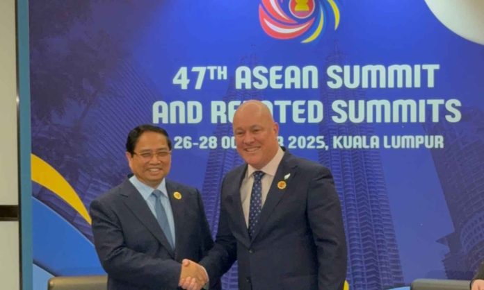 New Zealand and Singapore forge stronger ties, aim to unite Pacific and Asia