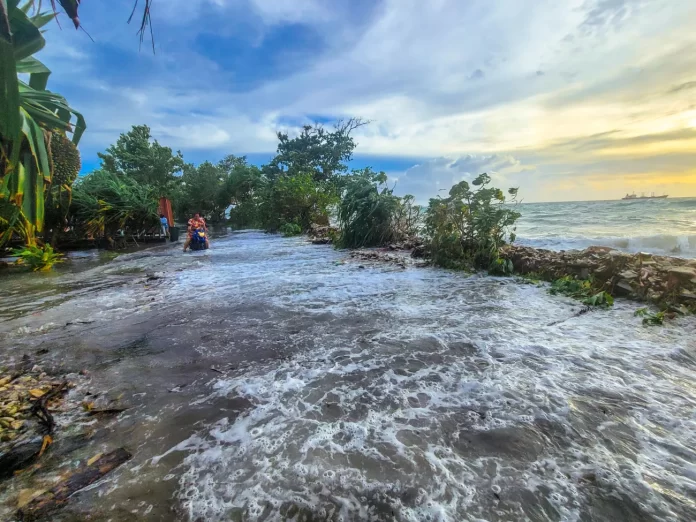 Pacific Nations Chart Climate and Natural Disasters Survival Strategy