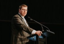 Australia not giving up on 2026 climate conference