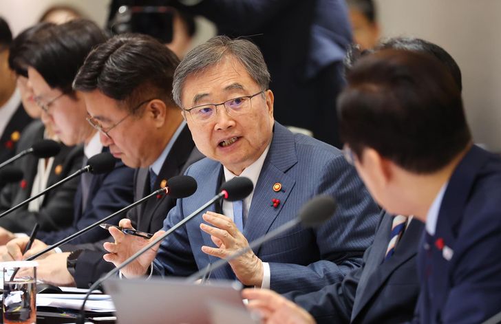 970e7012-42a1-4325-bb04-e338d586f8d1