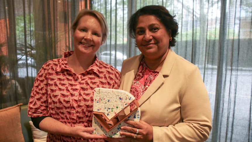 abdd288f83c9d3a310986f34c78954c9