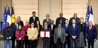 New Caledonia agreement signed in Paris