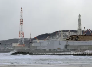 Nuclear reactor owned by Fukushima plant operator TEPCO to shut down again hours after restart