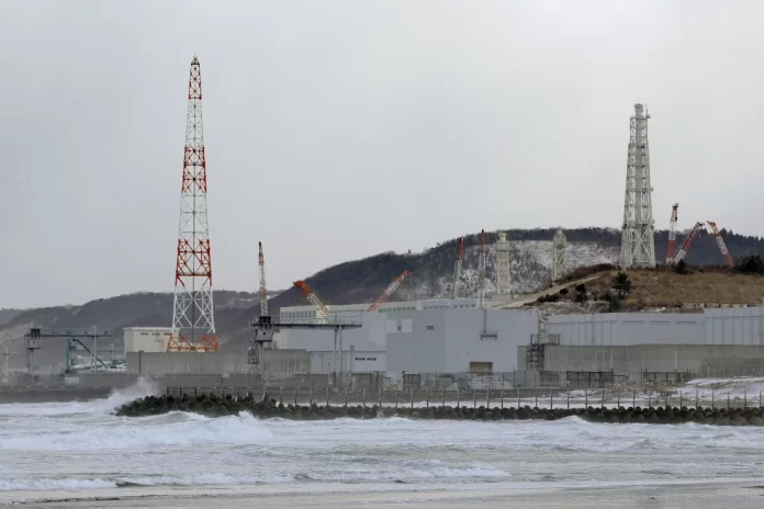 Nuclear reactor owned by Fukushima plant operator TEPCO to shut down again hours after restart